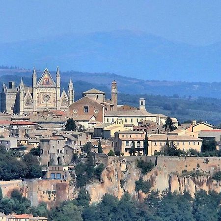 Feronia - Le Dimore Di Borgo Tessile Villa Orvieto Buitenkant foto